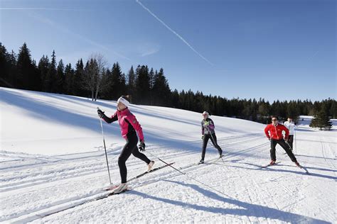 lescale-ludo-sporitive-bois-des-alberts-location-randonnee-raquettes-tsl-junior